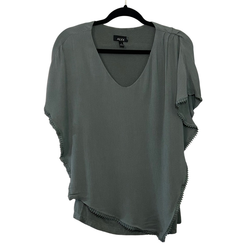 Sage Green Layered V-Neck Top Women Size M Crochet Lace Trim - Picture 1 of 7